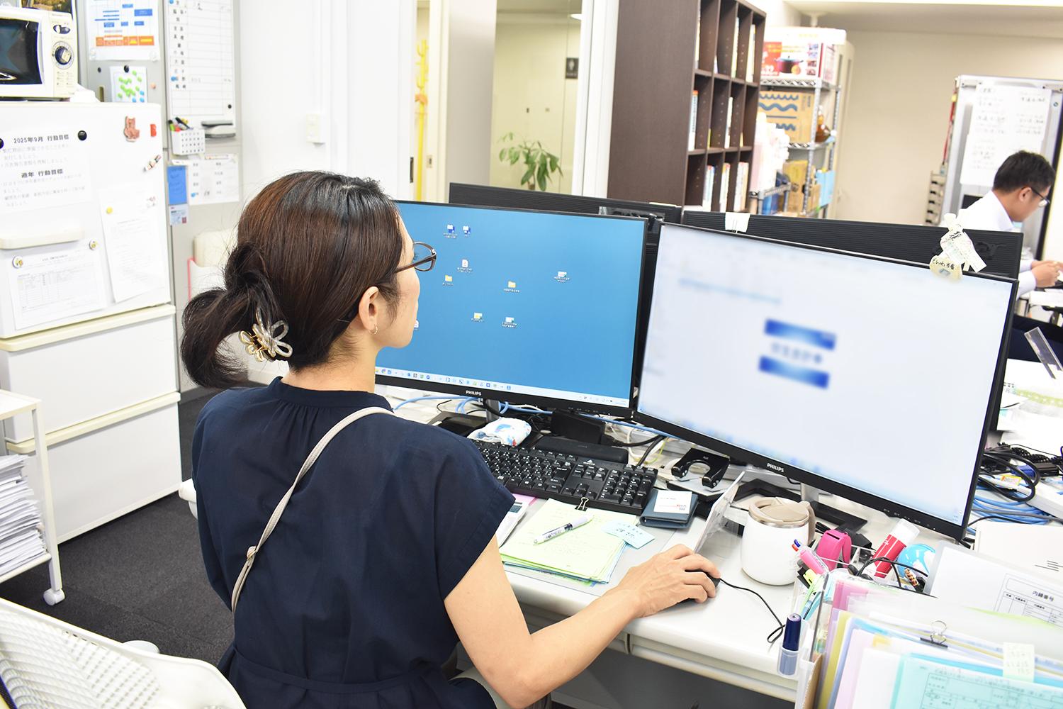 税理士法人資産税務相談センター（税務補助スタッフ／経理事務からキャリアチェンジ）