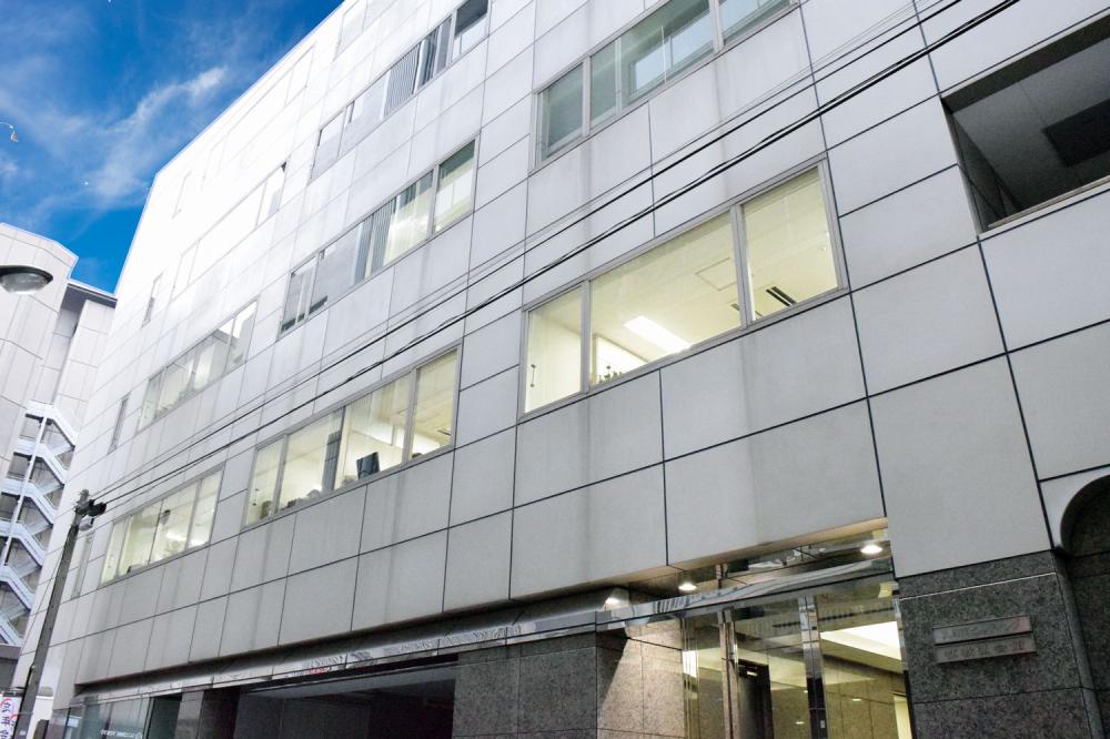 【九段下駅】出口2より徒歩8分！複数路線から通いやすい通勤経路を選べます♪