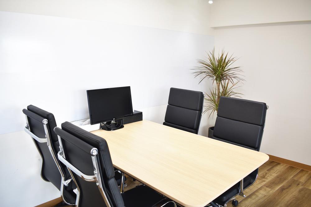 打ち合わせスペースです◎