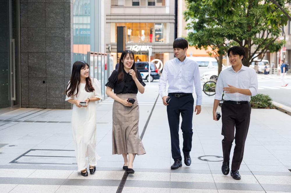 オフィス街のためランチのお店がたくさんあります。