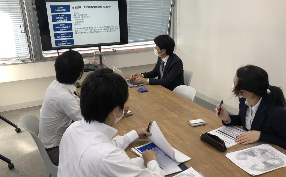 テーマに応じた勉強会も行っています