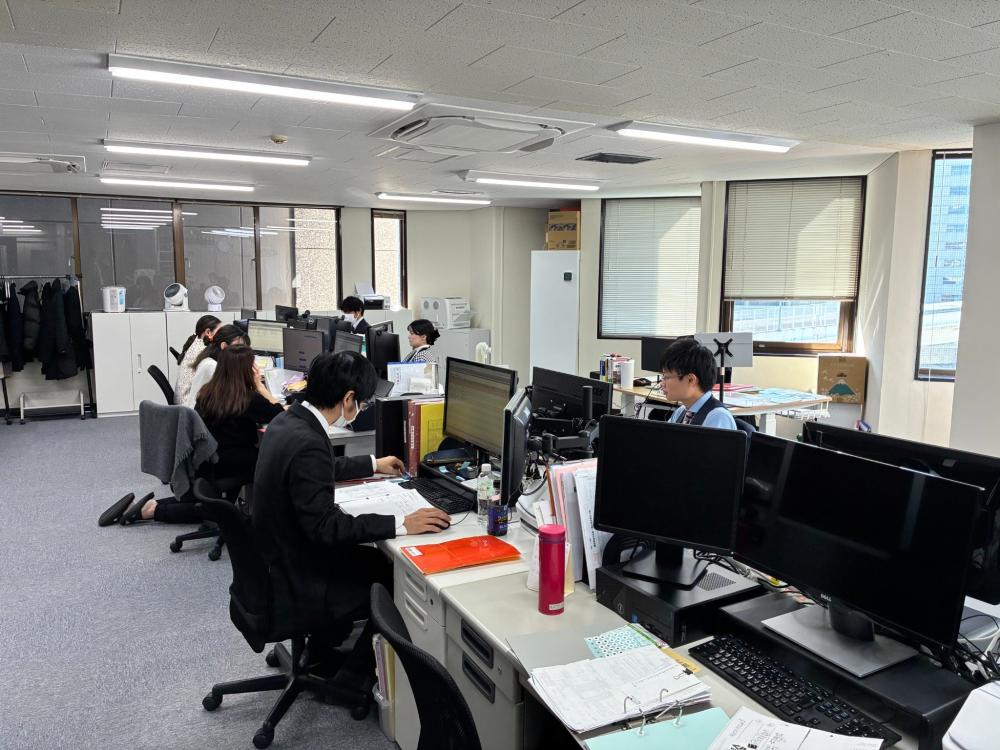 税理士法人三ツ星（税務会計スタッフ／正社員／未経験可）