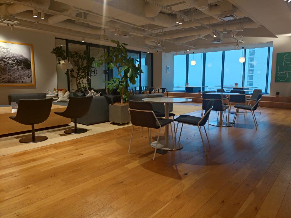 シェアオフィスの一角が当税理士法人のスペースとなります