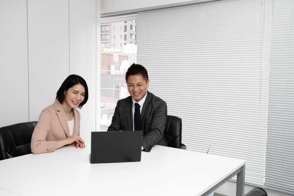 分からないところは先輩スタッフがサポート！