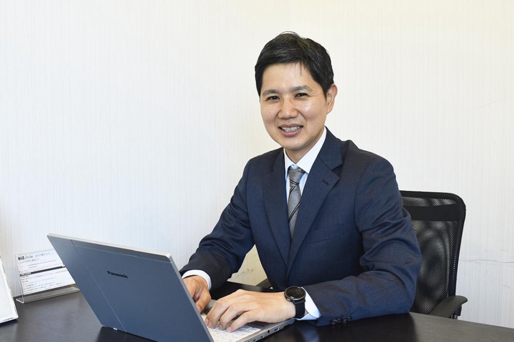 代表の小長井です。いつでもお気軽に質問してください！